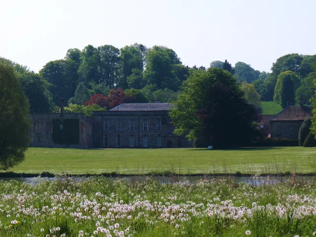 Newburgh Priory